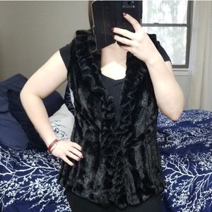 **New Directions Faux Fur Vest!**